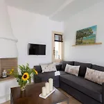 Nicolia Sea View, Jacuzzi, Walk To Centre Appartement *