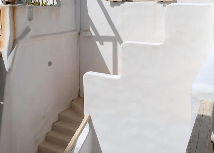 Nicolia Sea View, Jacuzzi, Walk To Centre Apartamento