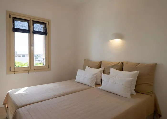 Nicolia Sea View, Jacuzzi, Walk To Centre Apartamento Naousa (Paros)