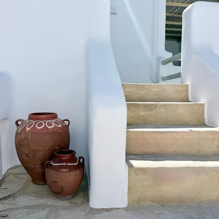 Nicolia Sea View, Jacuzzi, Walk To Centre شقة *
